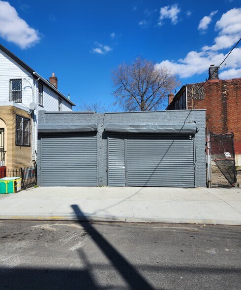 More Photos Of 865 Liberty Ave, Brooklyn Land For Sale