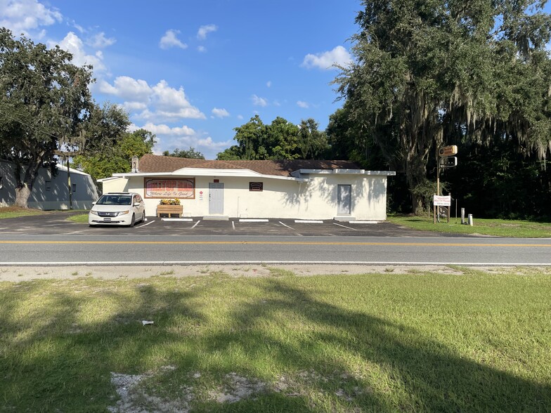 Primary Photo Of 503 N Dixie Ave, Fruitland Park Bar For Sale