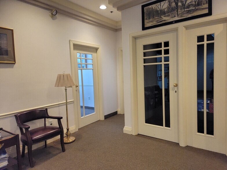 More Photos Of 300-310 Main St, Worcester Office For Lease