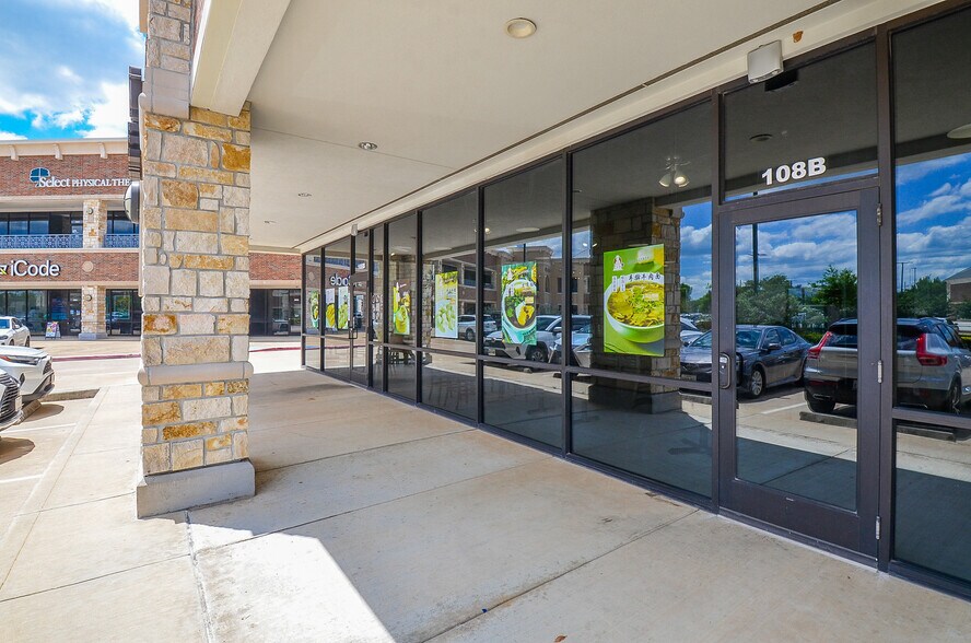 More Photos Of 4899 Highway 6, Missouri City Unknown For Lease