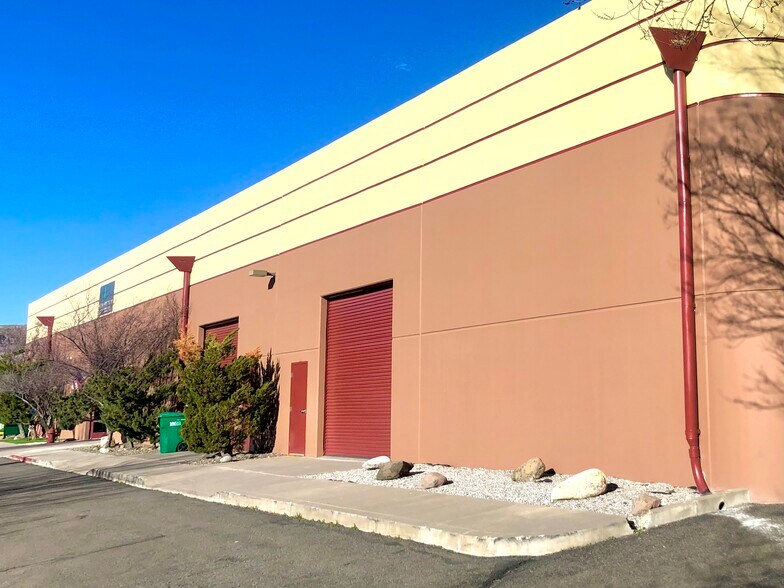More Photos Of 7930 Sugar Pine Ct, Reno Light Manufacturing For Lease