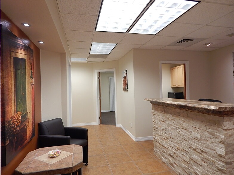 More Photos Of 8751 E Hampden Ave, Denver Office For Sale