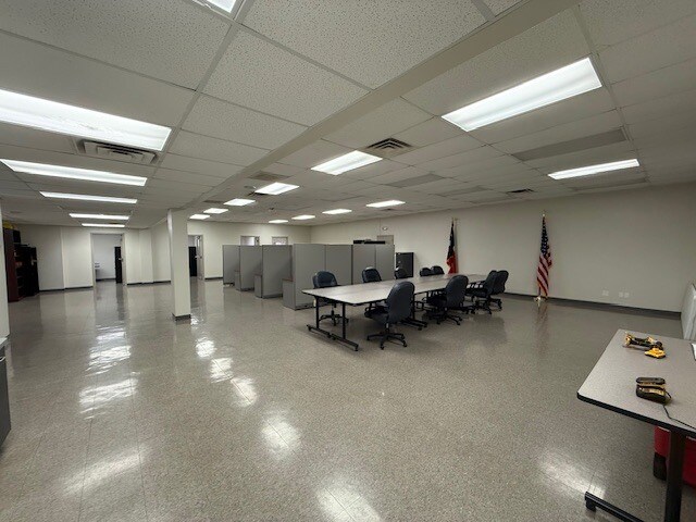 More Photos Of 602 Pershing Ave, Lufkin Warehouse For Sale