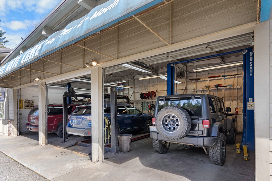 More Photos Of 9707 Key Peninsula Hwy NW, Gig Harbor General Retail For Sale