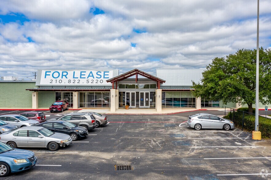 More Photos Of 2735 Austin Hwy, San Antonio Office For Sale