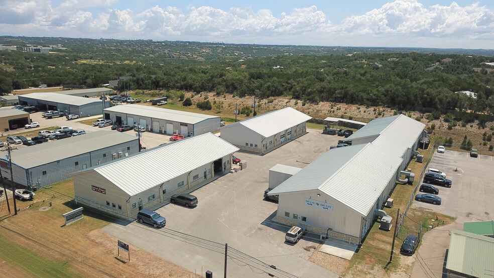 More Photos Of 3992 E Highway 290, Dripping Springs Warehouse For Lease