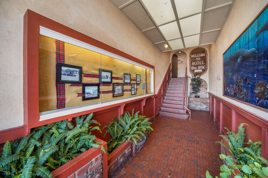 More Photos Of 409 Crescent Ave, Avalon Hotel For Sale