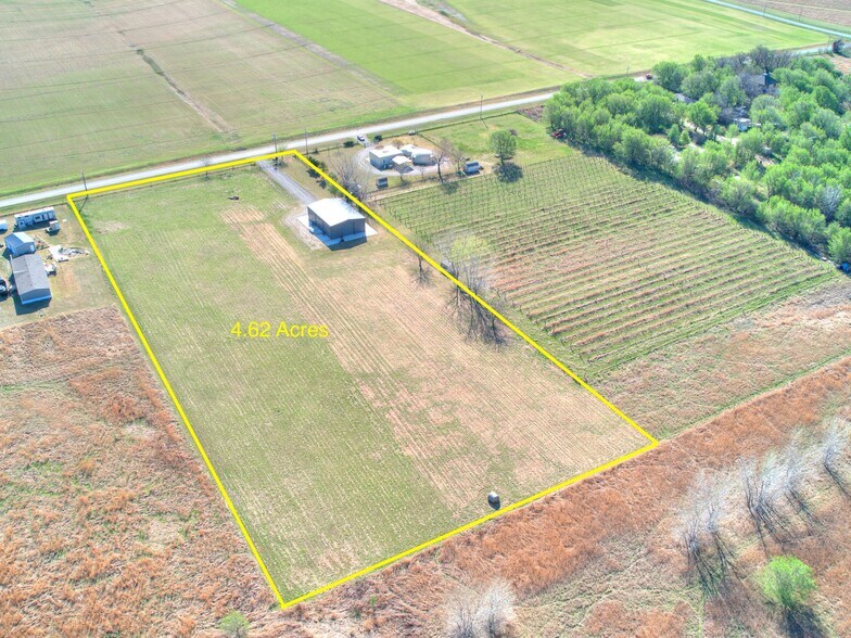 Primary Photo Of 6745 N Gregory Rd, Yukon Winery Vineyard For Sale