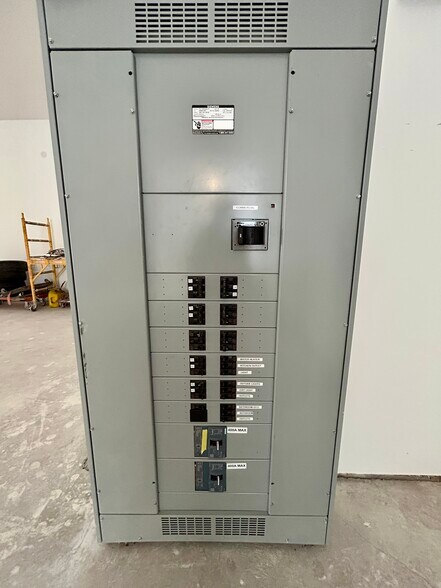 More Photos Of 1606 S Ashland Ave, Chicago Apartments For Lease