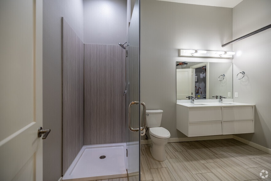 More Photos Of 310 E 1st St, Tulsa Apartments For Lease