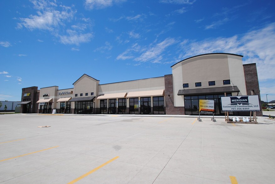 More Photos Of 3155 Bluestem Dr, West Fargo General Retail For Sale