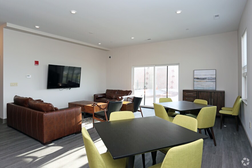 Photo of Grnd Floor Ste 101 - West Bulding