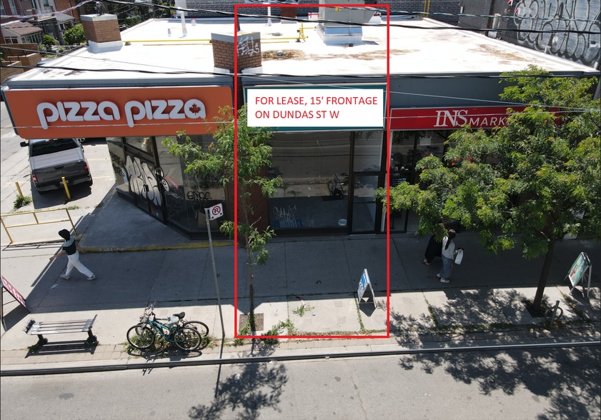 More Photos Of 811 Dundas St W, Toronto Storefront For Lease