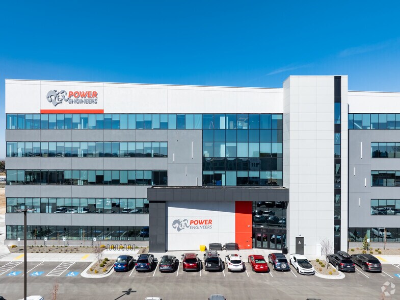 More Photos Of 1032 S Silverstone Way, Meridian Office For Lease