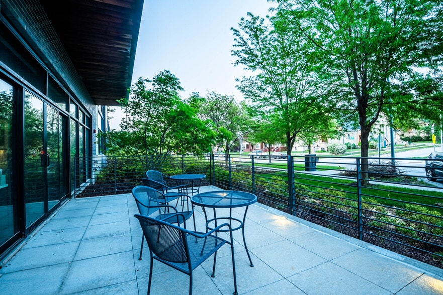 More Photos Of 1502 S 10th St, Omaha Apartments For Sale