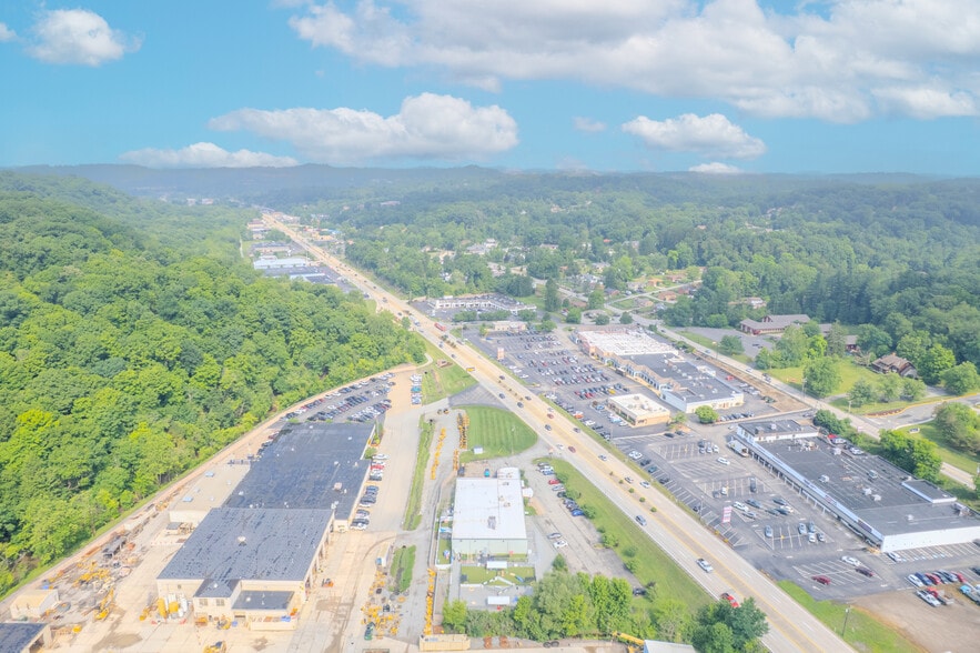 More Photos Of 4051-4063 William Penn Hwy, Murrysville Freestanding For Lease