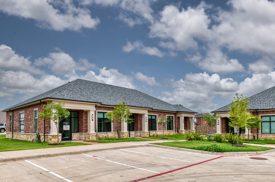 More Photos Of 7700 Preston Rd, Frisco Office For Lease