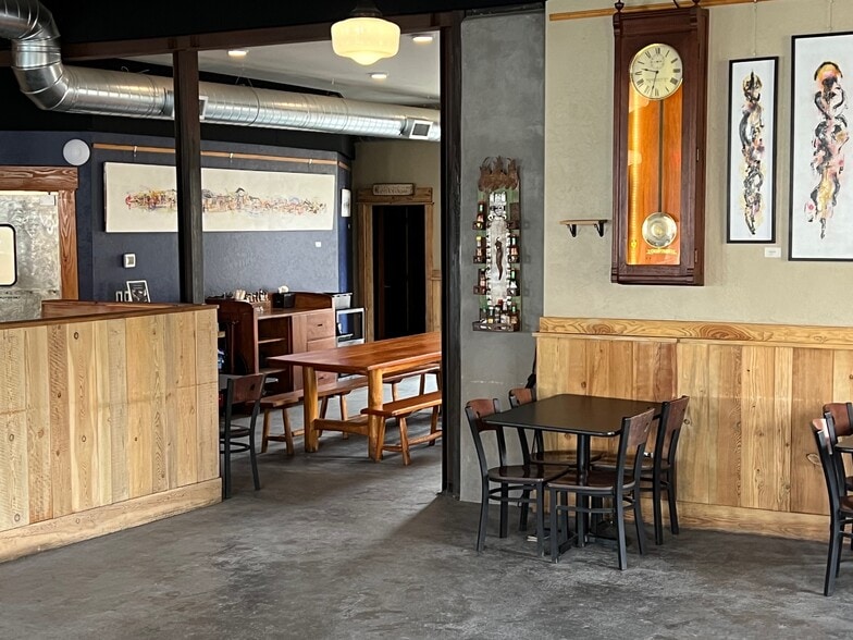 More Photos Of 201 N Methow Valley Hwy, Twisp Restaurant For Sale