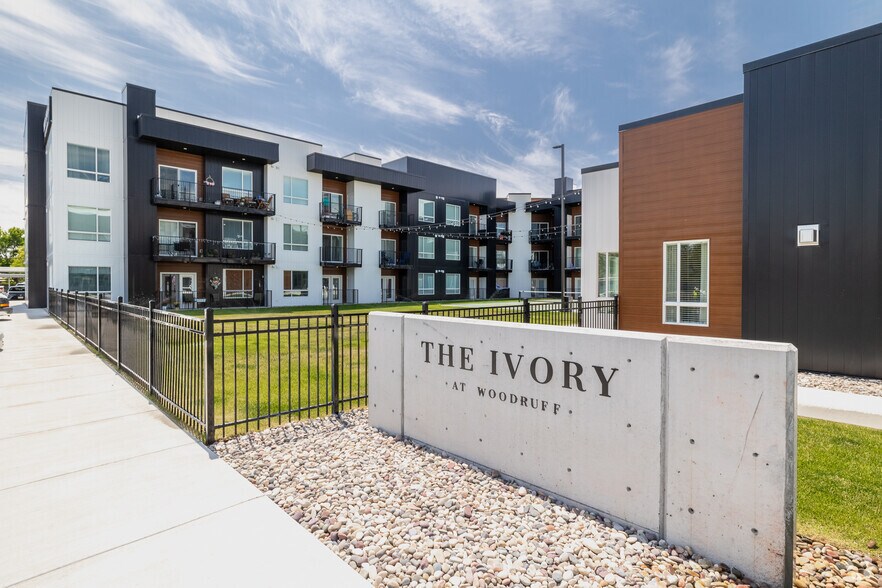 More Photos Of 1915 S Woodruff Ave, Idaho Falls Multifamily For Sale