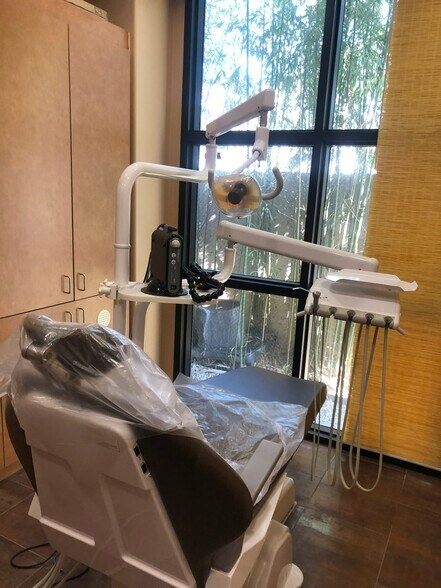 More Photos Of 19665 Valley Blvd, Walnut Medical For Sale