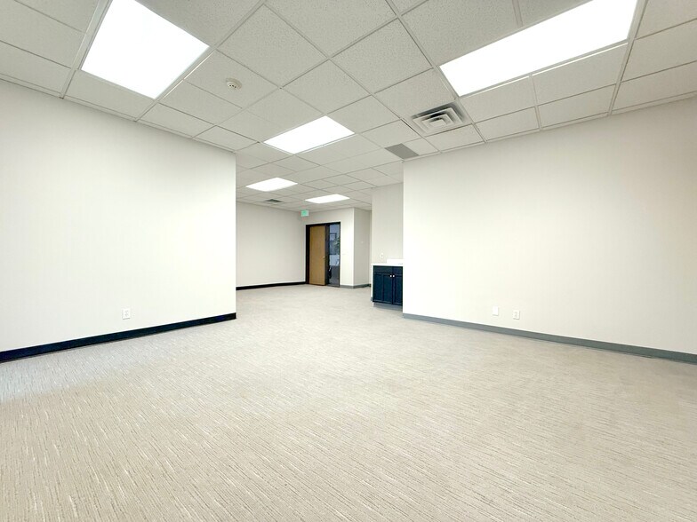 More Photos Of 8778 Wolff Ct, Westminster Office For Lease