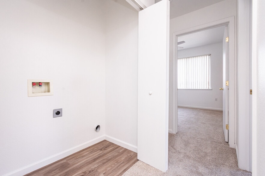 More Photos Of 4416 Precissi Ln, Stockton Apartments For Sale
