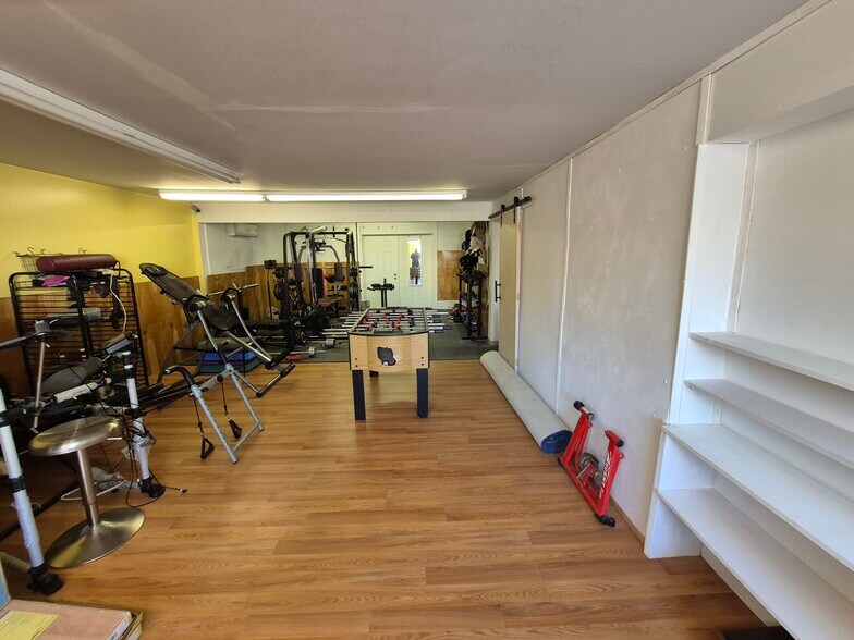 More Photos Of 360 Bay Ave, Milford Storefront Retail Residential For Sale