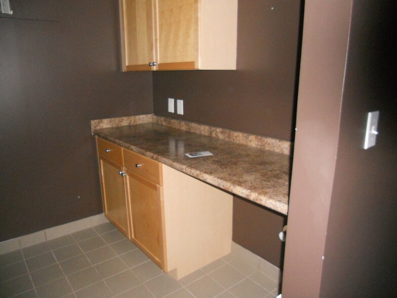 More Photos Of 862 Brawley School Rd, Mooresville Freestanding For Lease