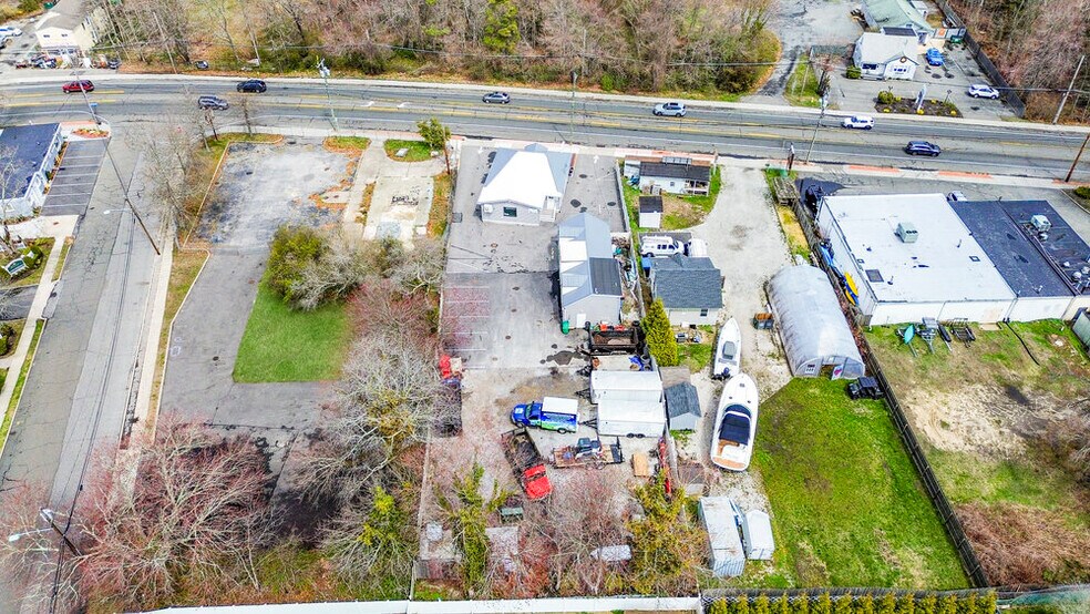 More Photos Of 1400 Montauk Hwy, Oakdale Storefront Retail Office For Sale