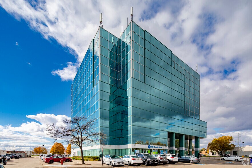 More Photos Of 1450 Meyerside Dr, Mississauga Office For Sale