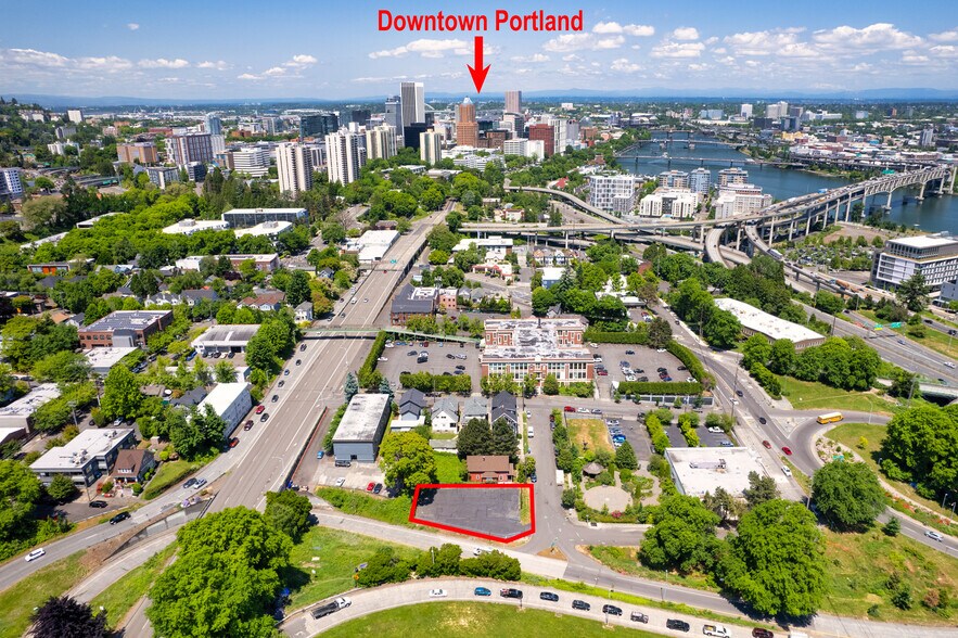 More Photos Of 0000 S Water Ave, Portland Land For Lease