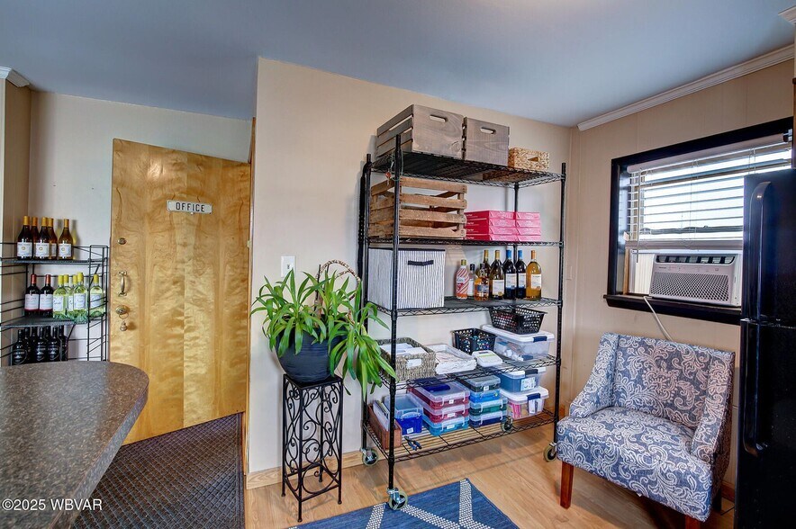 More Photos Of 505 Washington Blvd, Williamsport Restaurant For Sale