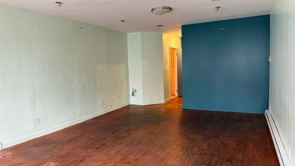 More Photos Of 692 Fulton St, Brooklyn Apartments For Lease