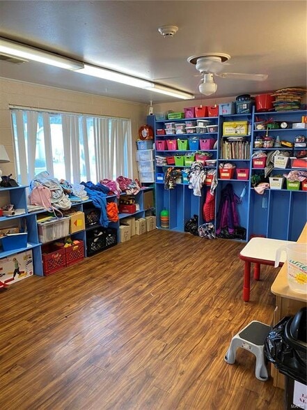 More Photos Of 13775 New Halls Ferry Rd, Florissant Schools For Sale