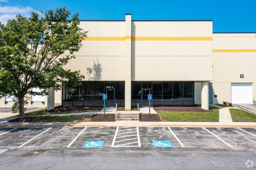 More Photos Of 6600 Cabot Dr, Glen Burnie Warehouse For Lease