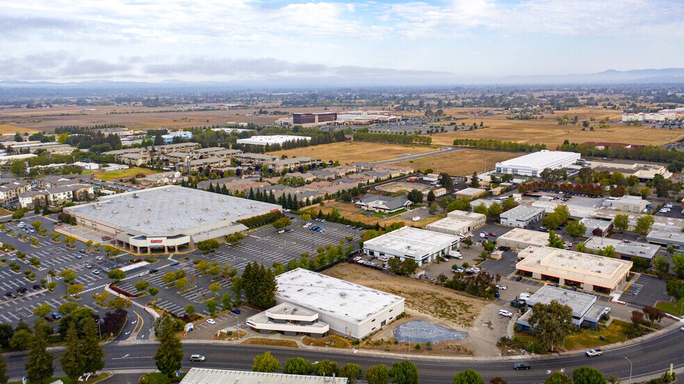 More Photos Of 5755 Redwood Dr, Rohnert Park Storefront Retail Office For Lease