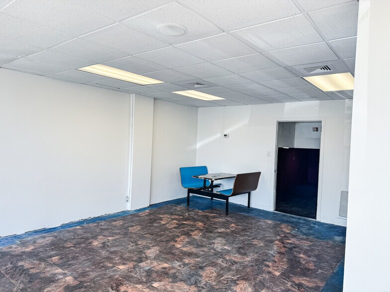 More Photos Of 1316 S Adams St, Tallahassee Storefront For Lease