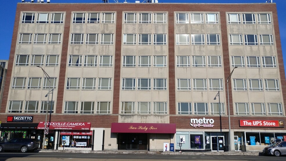 More Photos Of 265 Sunrise Hwy, Rockville Centre Office For Lease