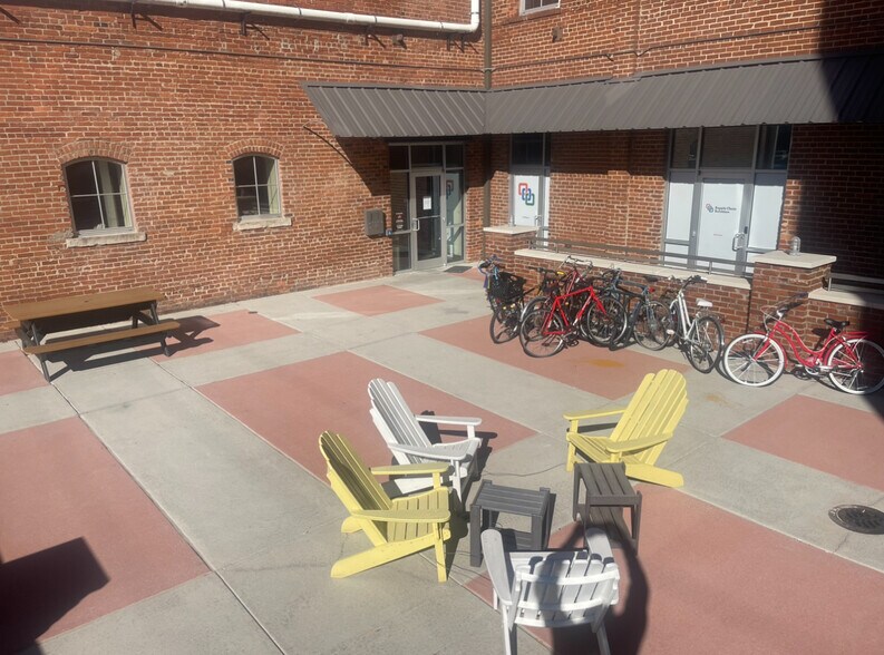 More Photos Of 232 E 11th St, Chattanooga Medical For Sale