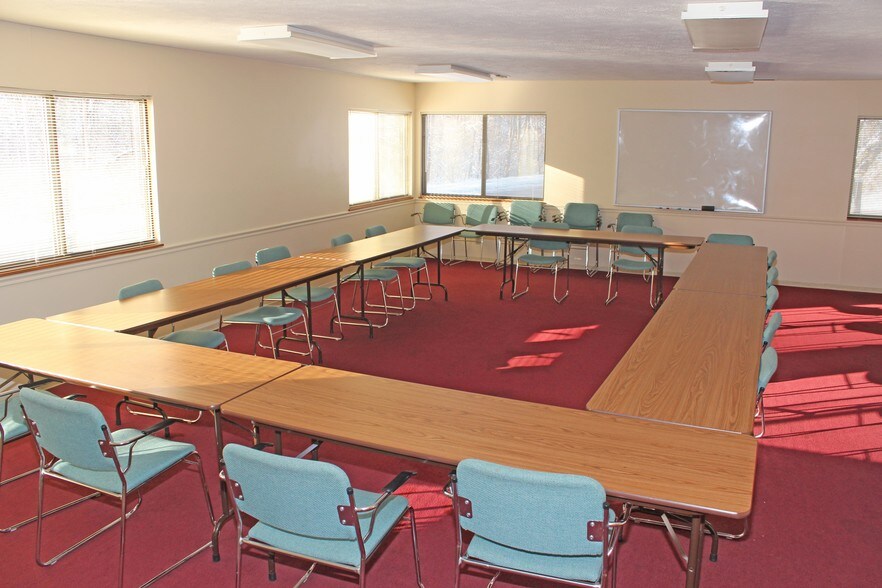 More Photos Of 100 Saw Mill Rd, Lafayette Office For Lease