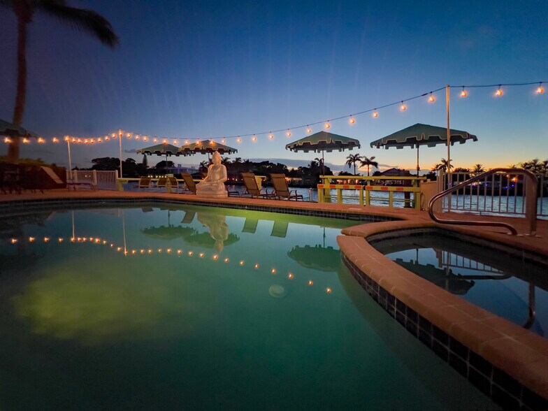 More Photos Of 605 S Riverside Dr, Pompano Beach Apartments For Sale