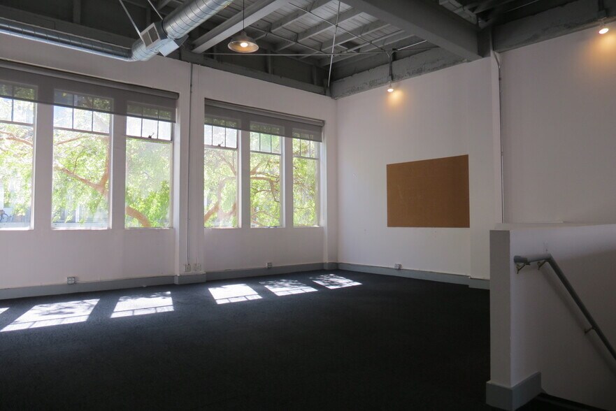 More Photos Of 844-846 Folsom St, San Francisco Flex For Lease