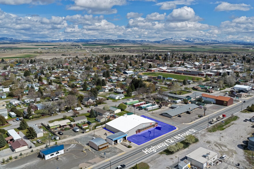 Primary Photo Of 500 N Front St, Townsend General Retail For Sale
