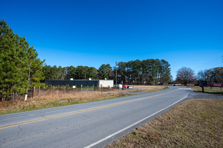 More Photos Of 61 Brown Bridge Rd, Chatsworth Land For Sale