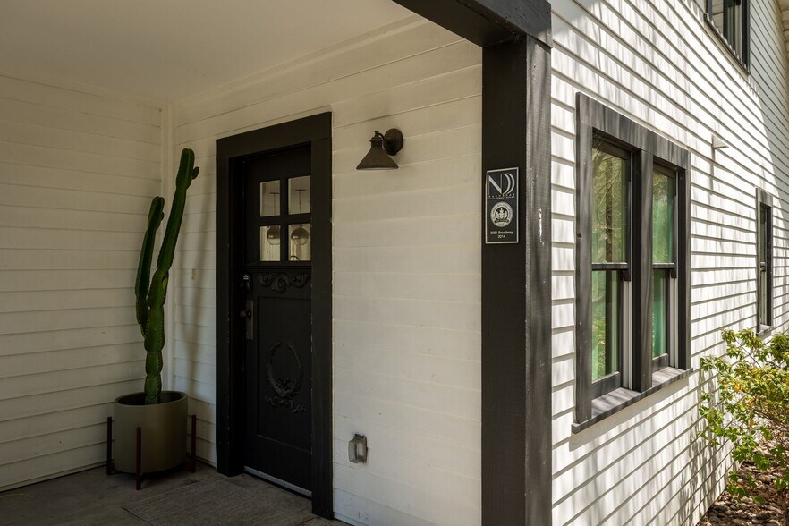 More Photos Of 3045-3057 Broadway, San Diego Apartments For Sale