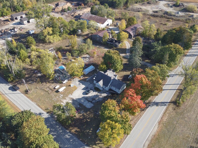 More Photos Of 5052 Reynolds Rd, Sturgeon Bay Flex For Sale