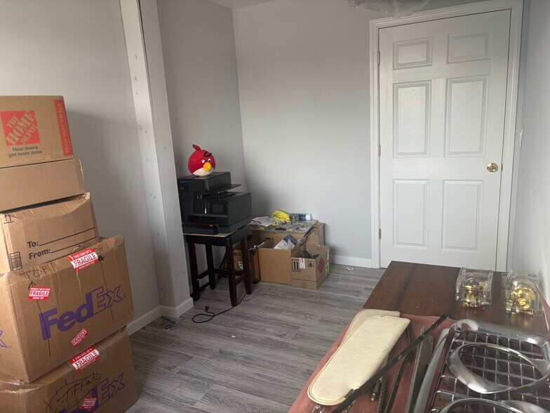 More Photos Of 521 Oak St, Copiague Carwash For Lease