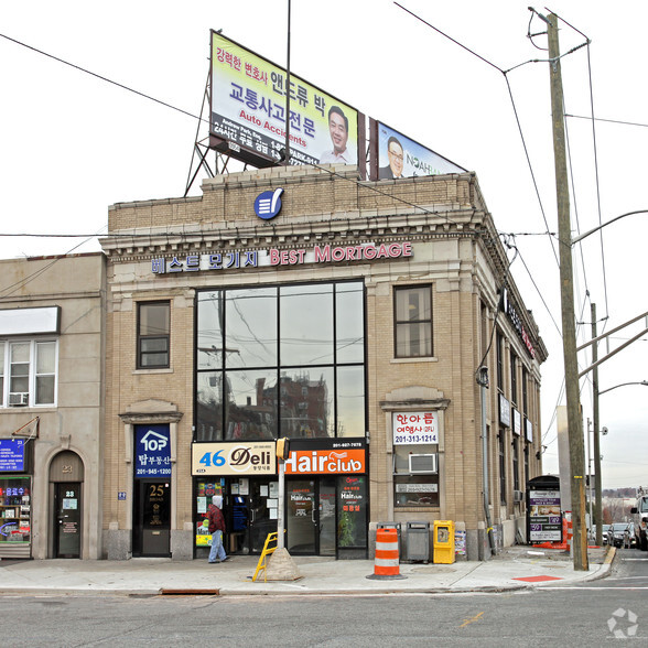 Primary Photo Of 25 Broad Ave, Palisades Park Storefront Retail Office For Lease