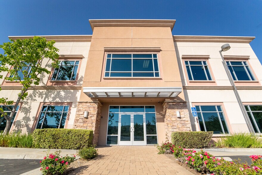 More Photos Of 5871 Pine Ave, Chino Hills Medical For Lease