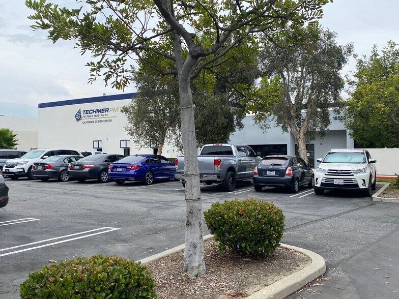 More Photos Of 18502 S Laurel Park Rd, Compton Warehouse For Lease